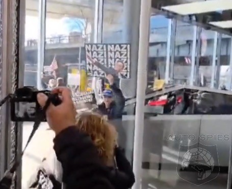NYC Protestors Take Over Tesla Store - 9 Arrested
